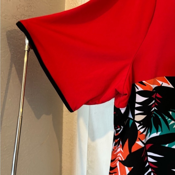NWOT JCP Worthington Red Knit With Palm Design Blouse - Picture 4 of 6